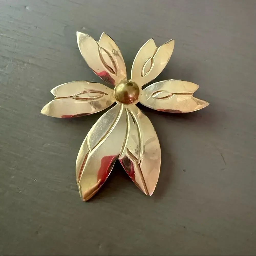Taxco 925 Sterling Silver & Brass Flower Pin Brooch